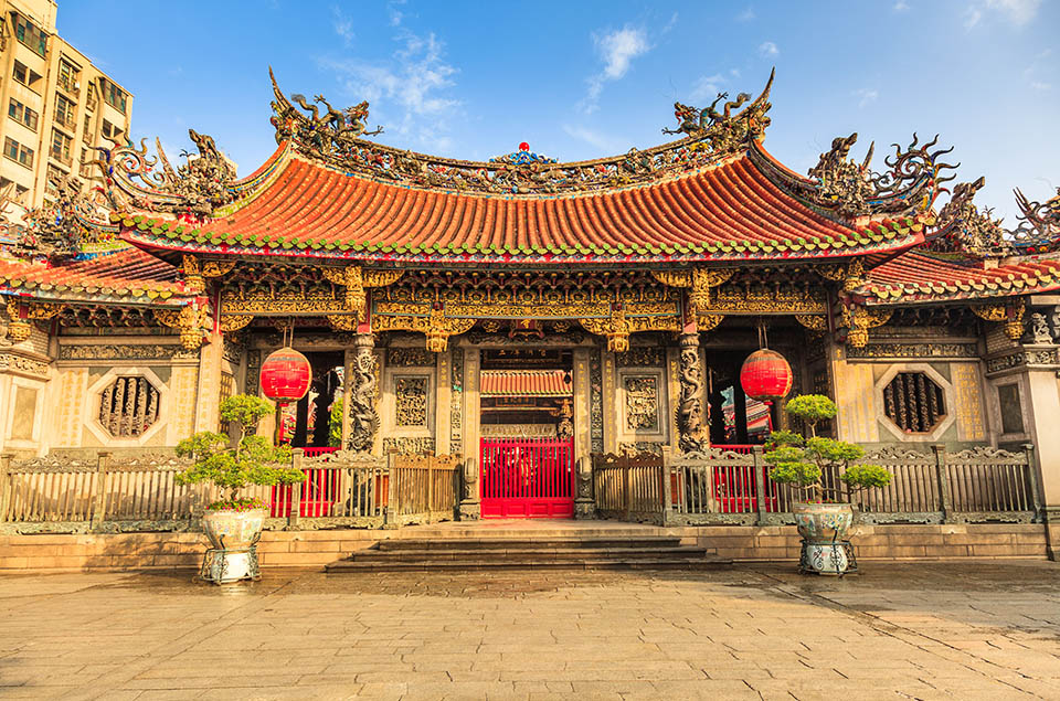 Longshan Temple