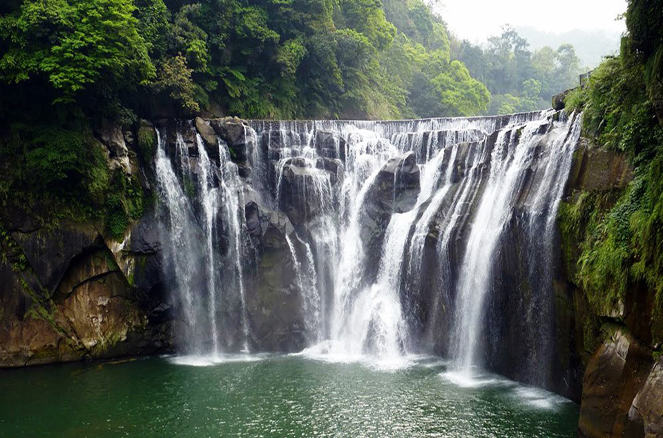 Shifen Waterfalls